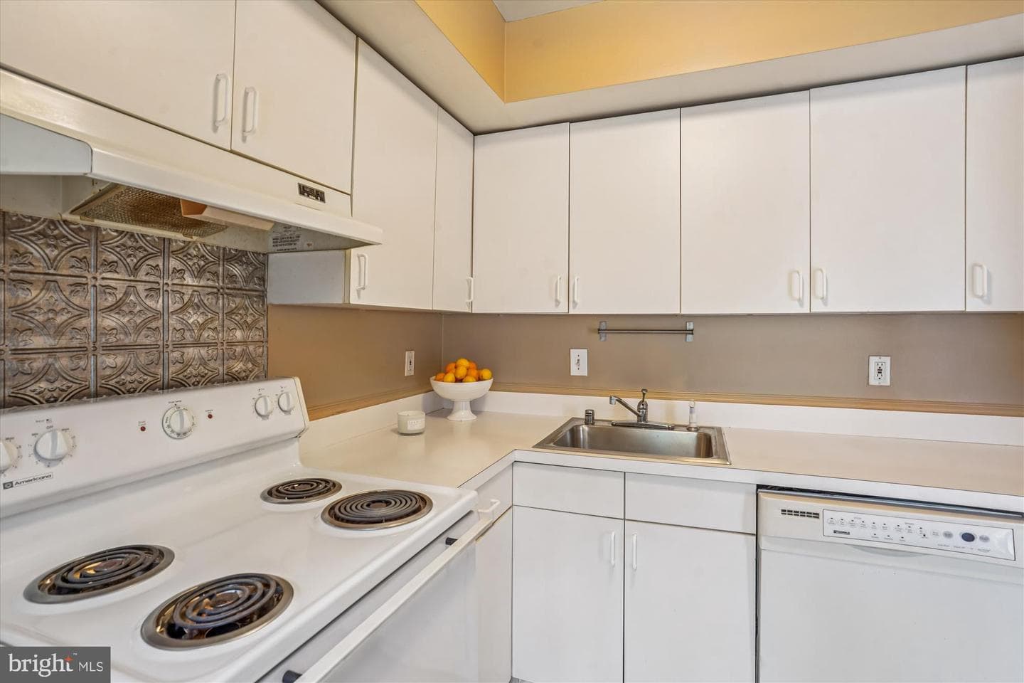 880 Azalea Drive #22-880 photo 9