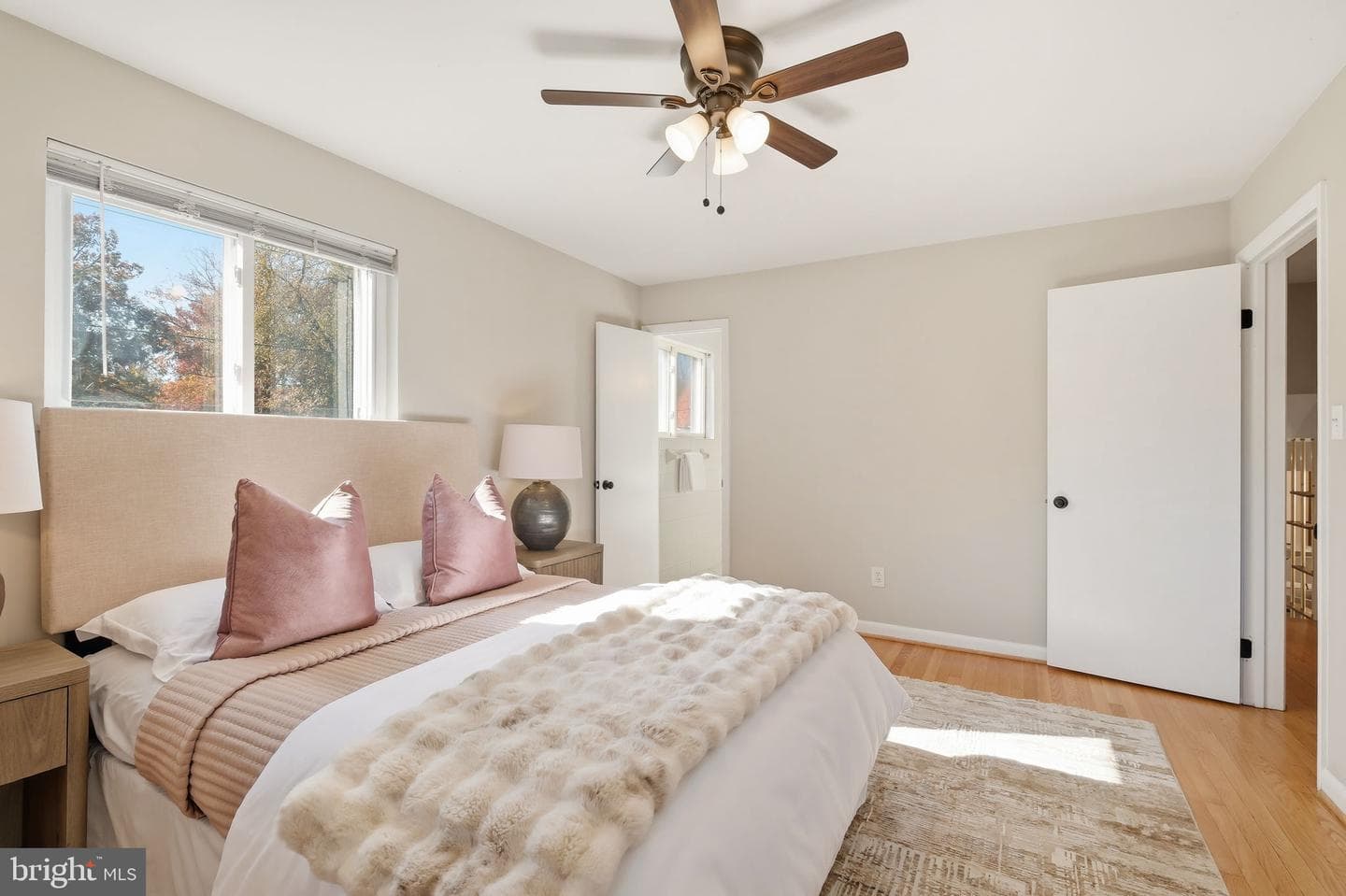 2031 Henderson Avenue photo 15