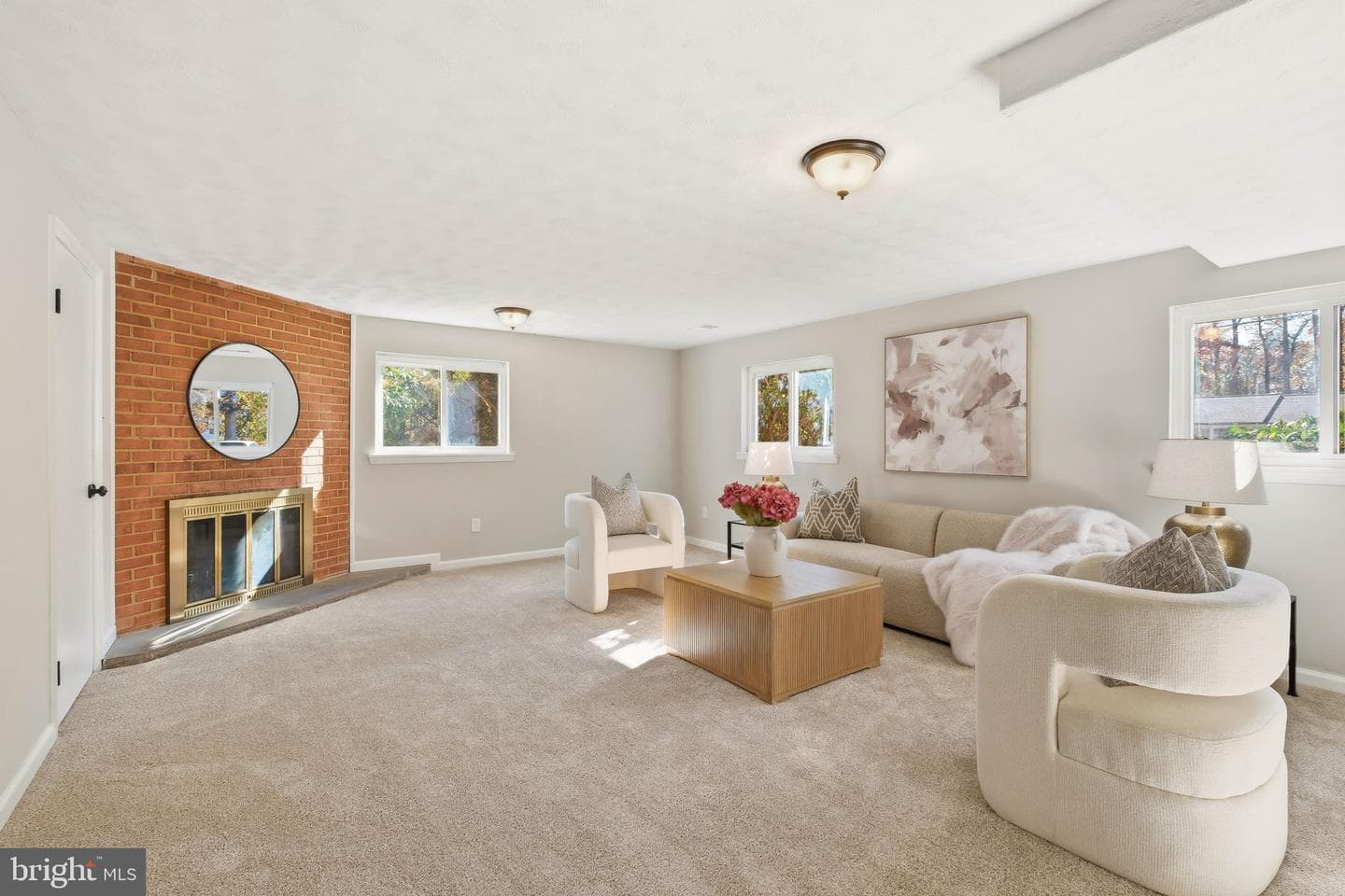 2031 Henderson Avenue photo 22
