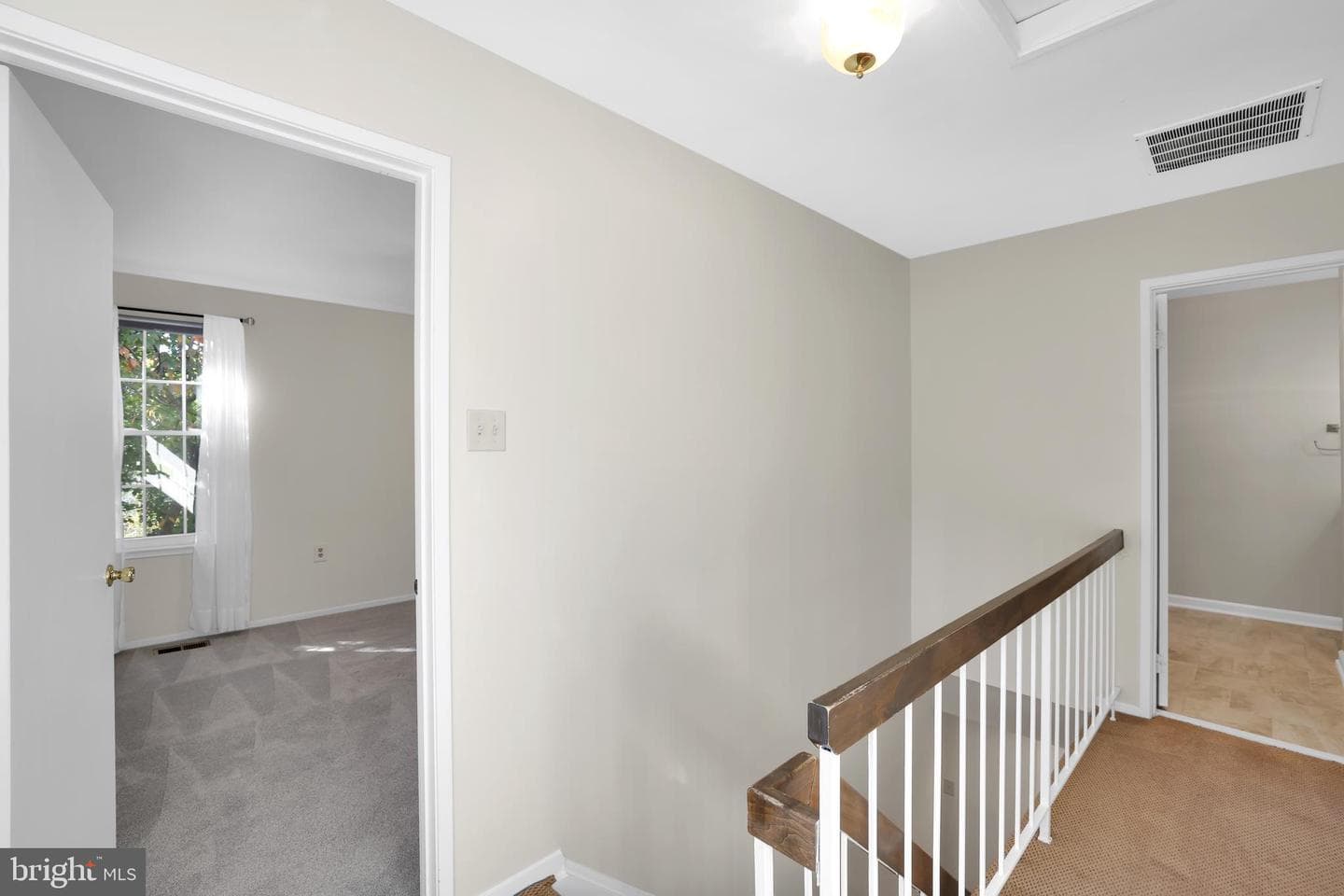 20574 Neerwinder Street photo 22