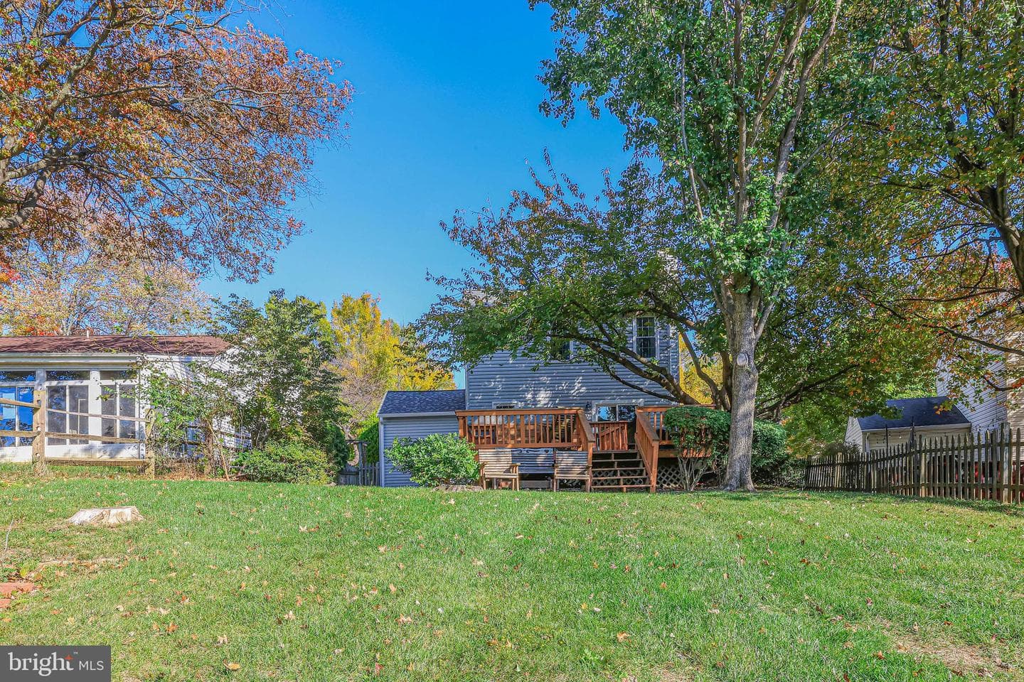 20574 Neerwinder Street photo 57