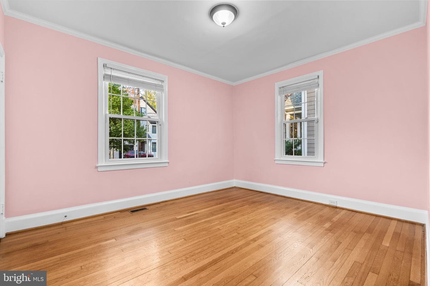 4903 Chevy Chase Boulevard photo 17