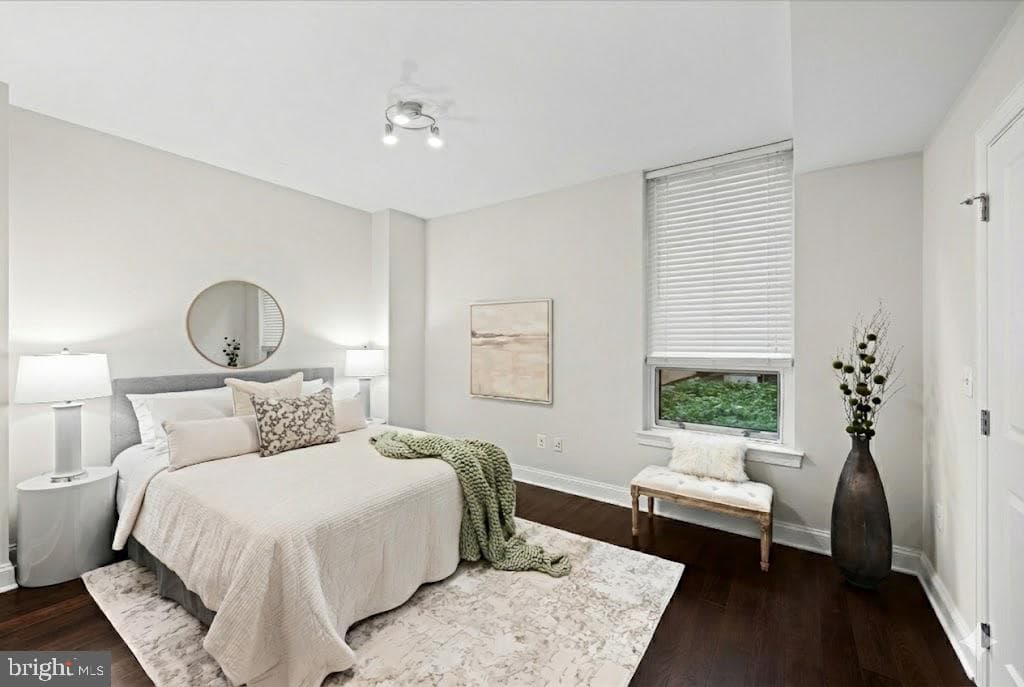4915 Hampden Lane #109 photo 17