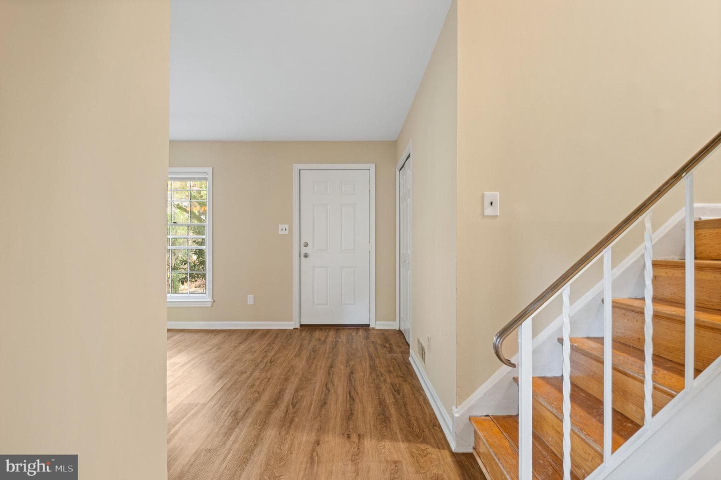 9713 Byeforde Road photo 12