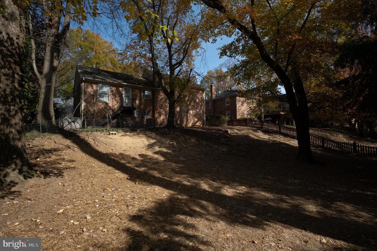 9713 Byeforde Road photo 3