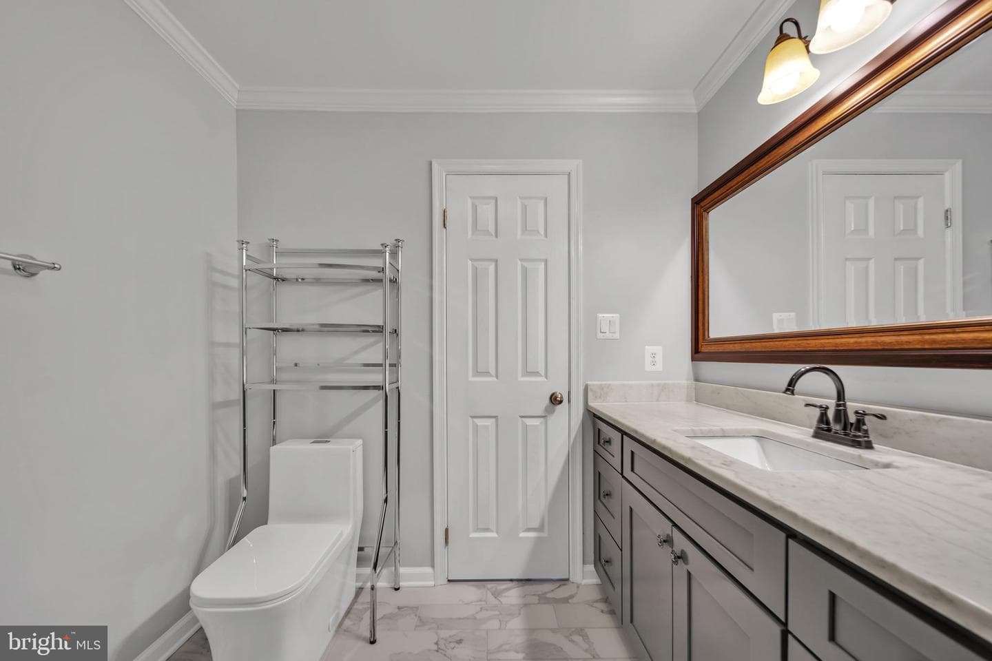 9957 Foxborough Circle photo 17