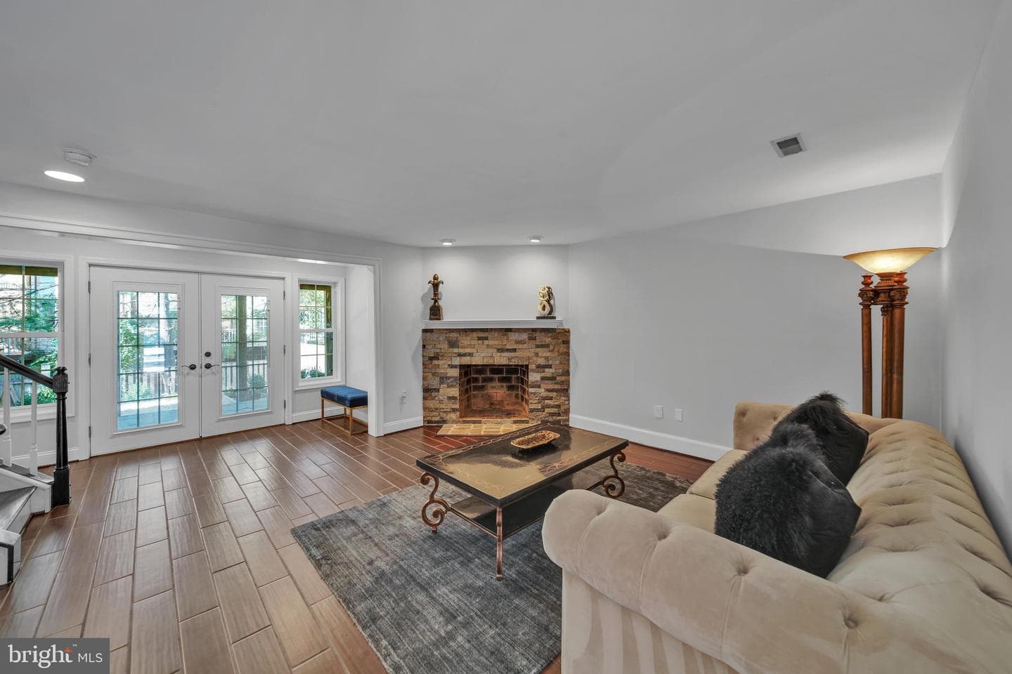 9957 Foxborough Circle photo 27