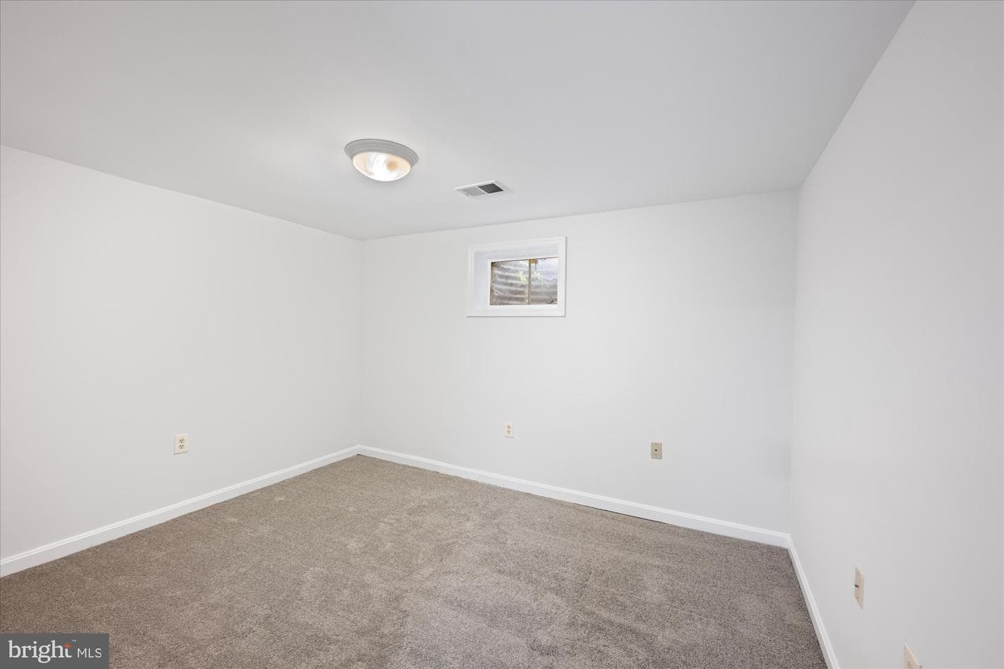 8311 Aqueduct Road photo 21