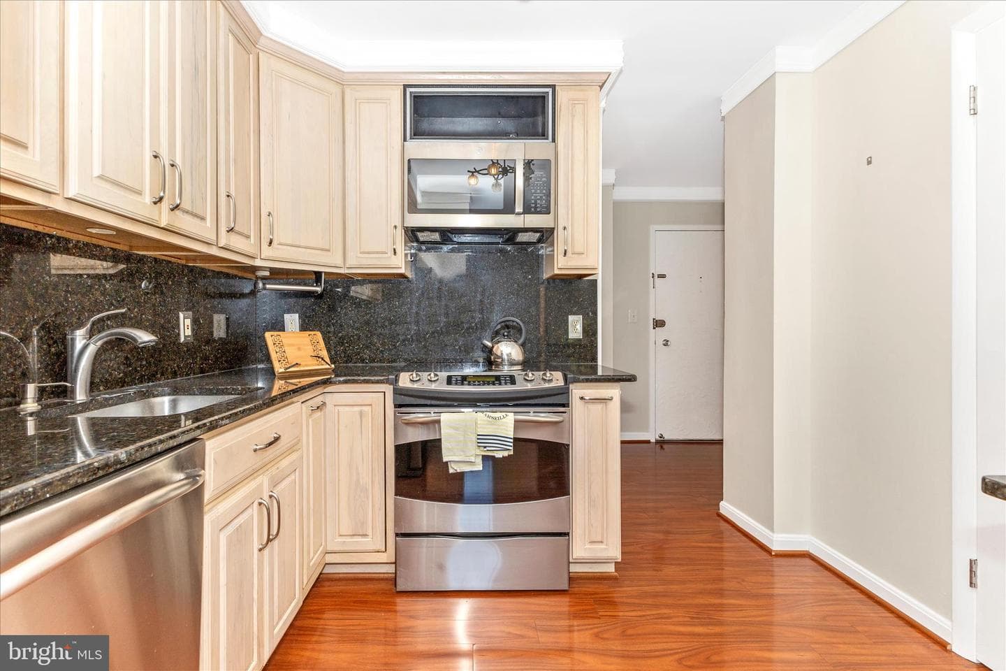 7505 Democracy Boulevard #a-338 photo 17