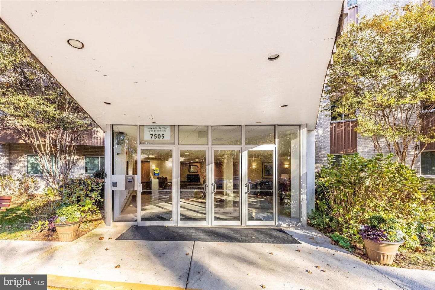 7505 Democracy Boulevard #a-338 photo 4
