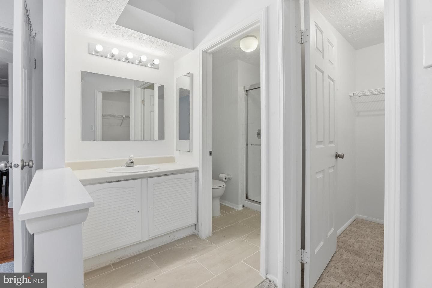 1261 Cavendish Drive photo 18