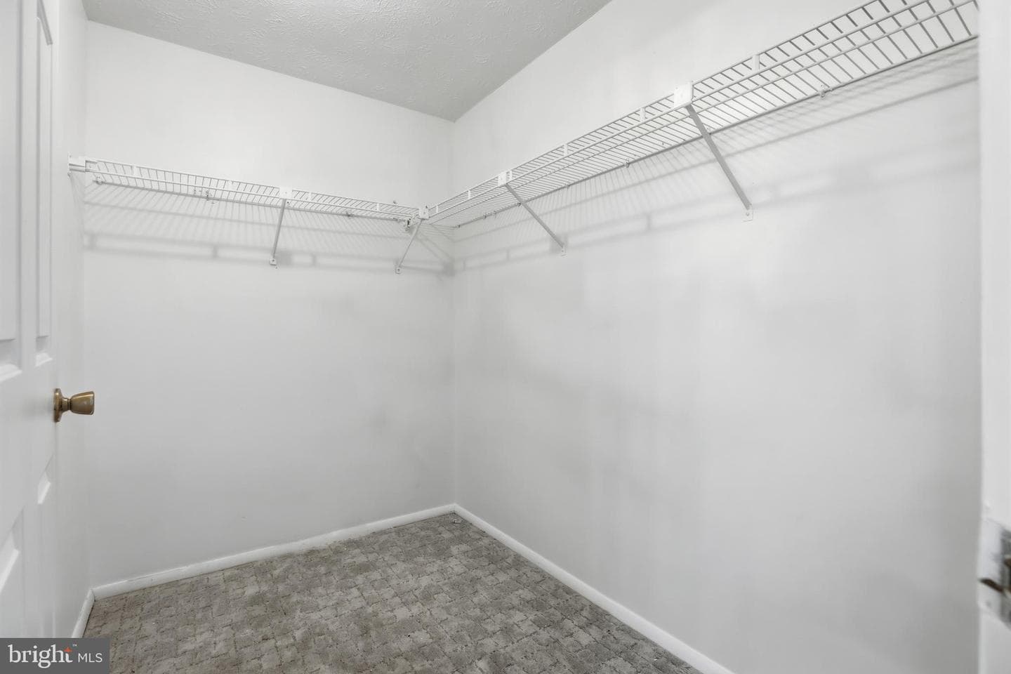 1261 Cavendish Drive photo 19