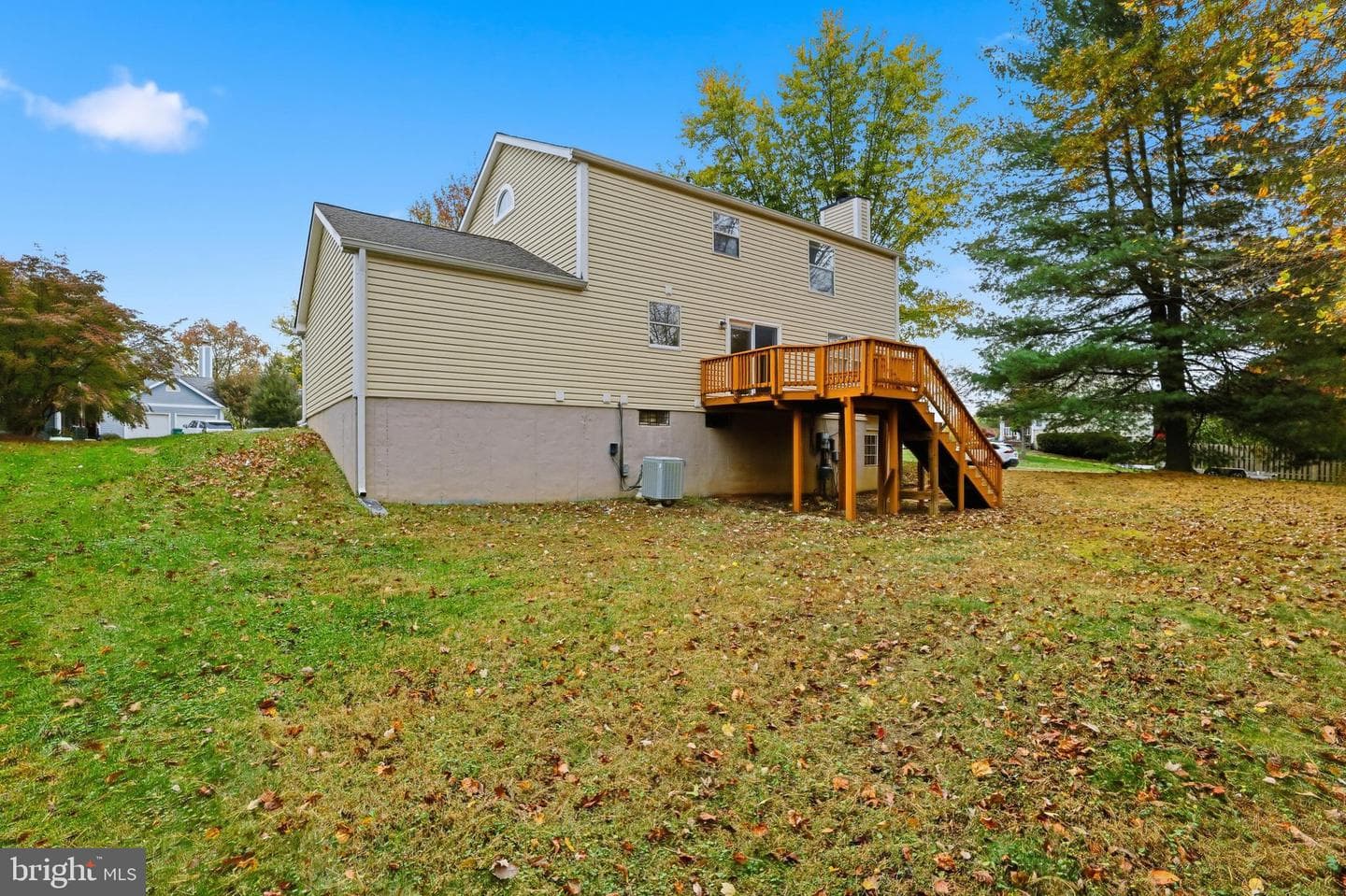 1261 Cavendish Drive photo 38