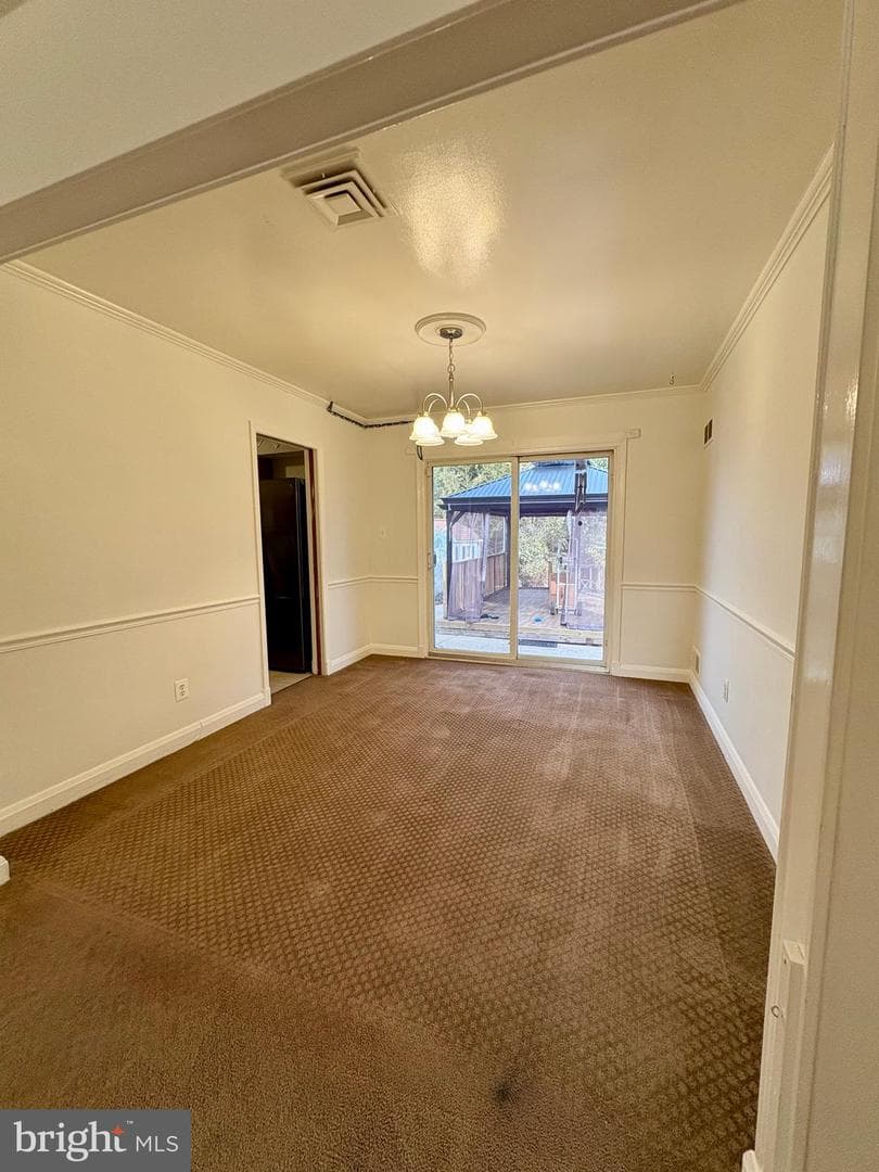 10229 Green Forest Drive photo 3