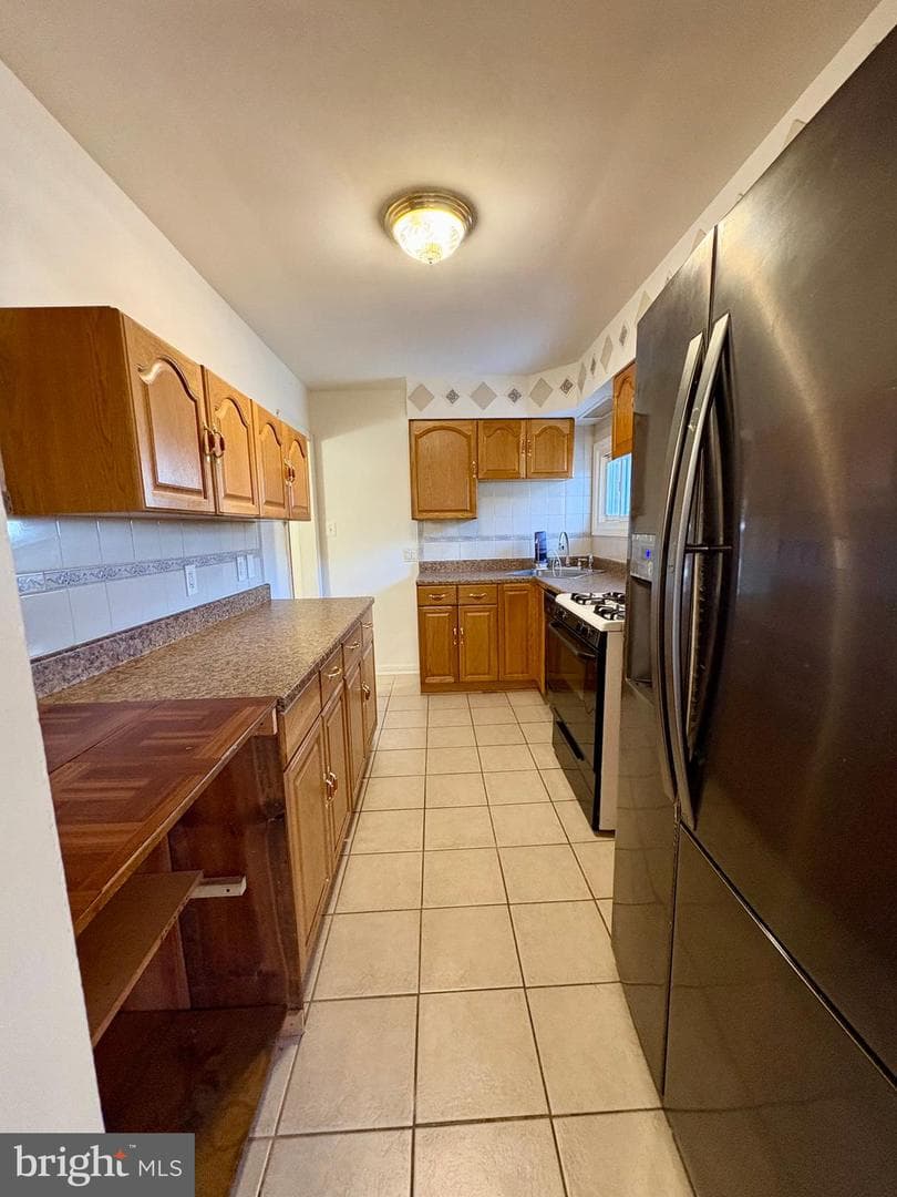 10229 Green Forest Drive photo 6