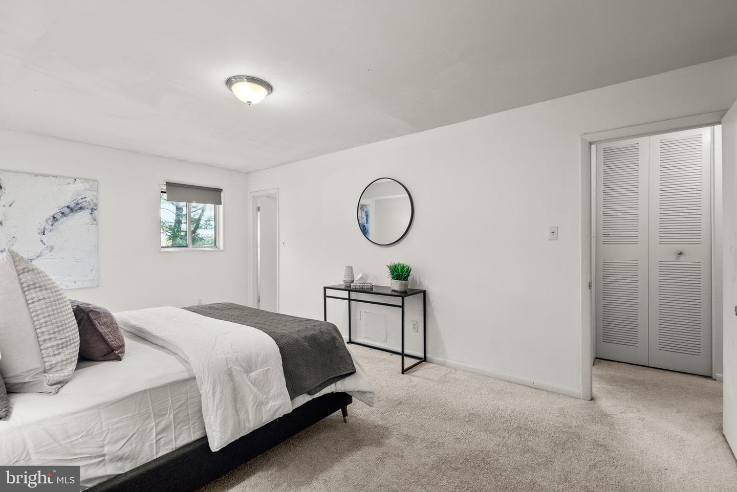 10661 Montrose Avenue #103 photo 15