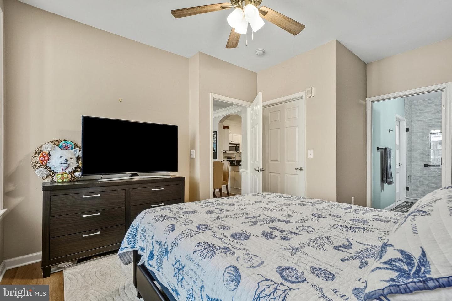 27 Booth Street #345 photo 26