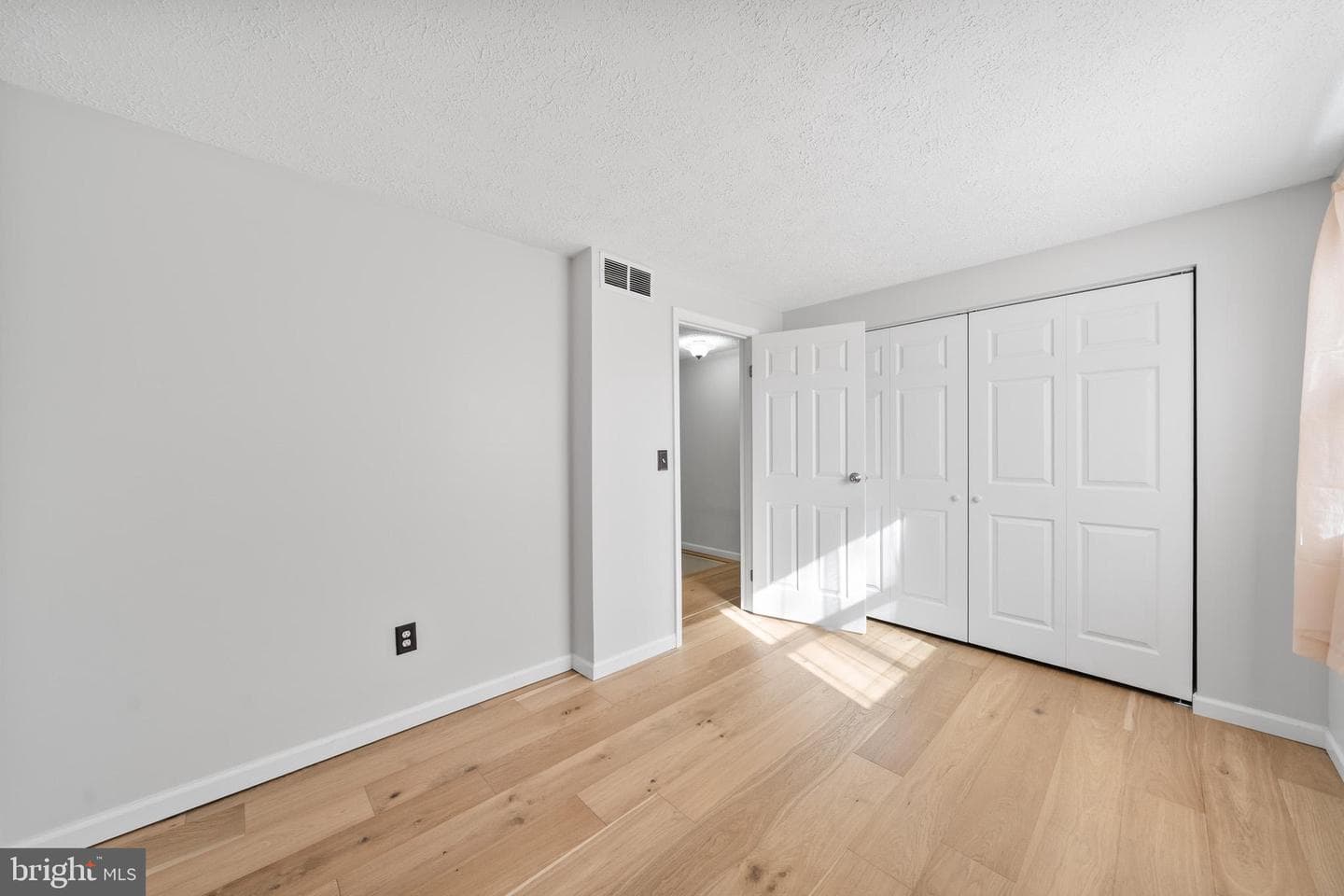 12422 Valleyside Way photo 15