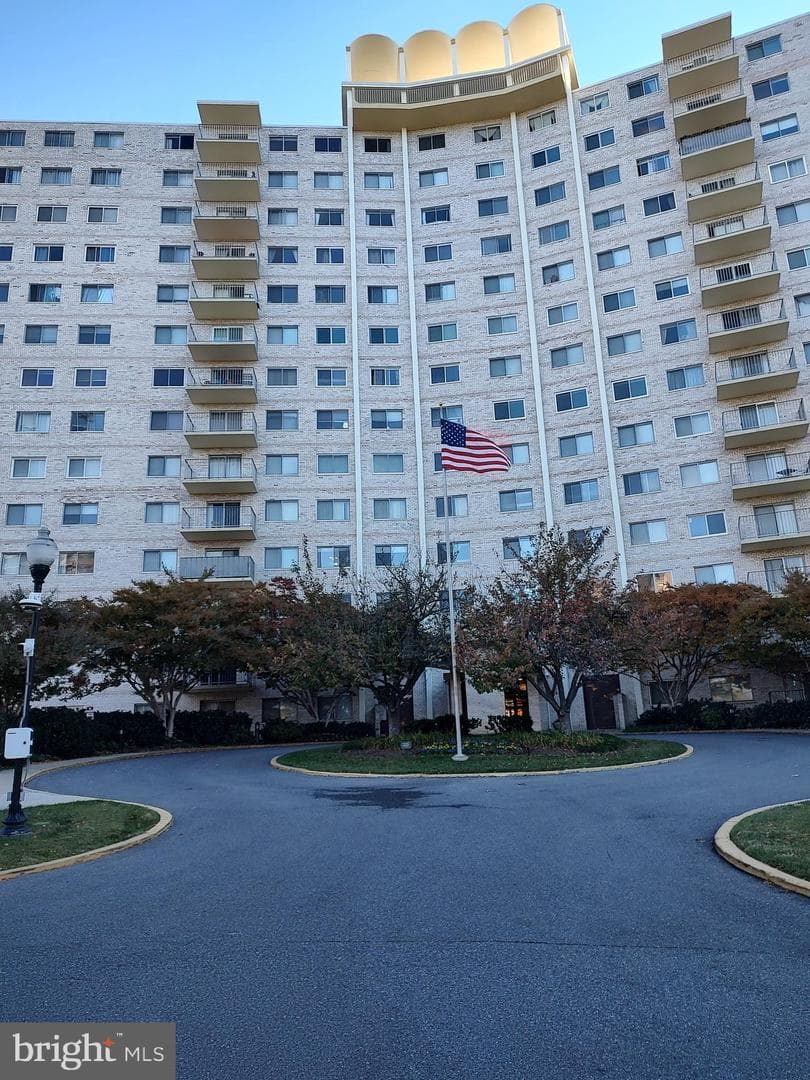 1111 University Boulevard W #719-A photo 30