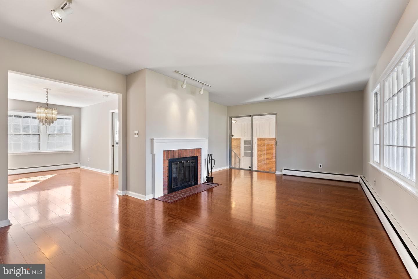 412 Vierling Drive photo 10