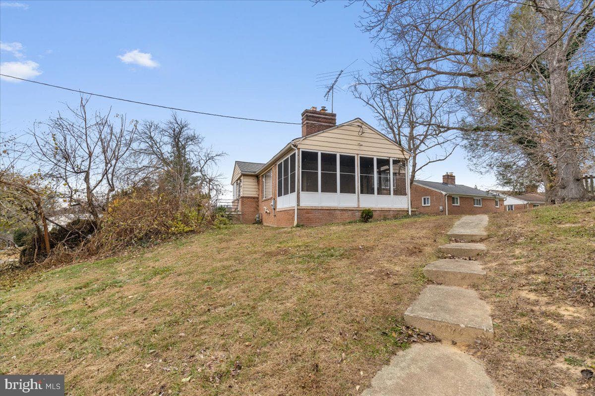 2944 Terrace Drive photo 5