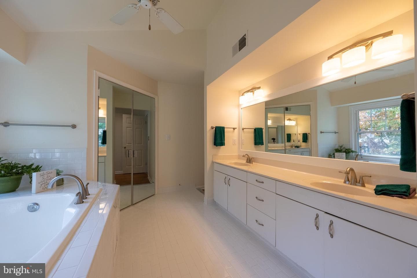 14305 Platinum Drive photo 31