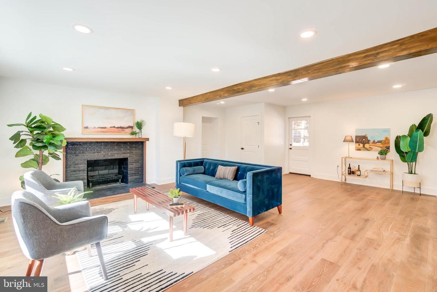 1206 La Grande Road photo 4