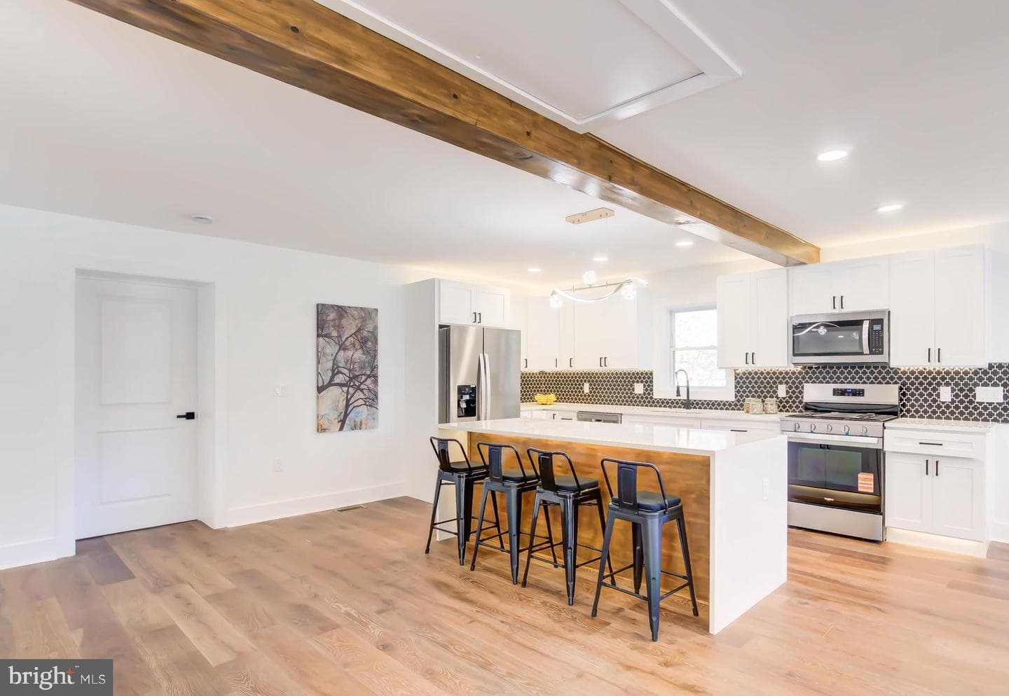 1206 La Grande Road photo 6