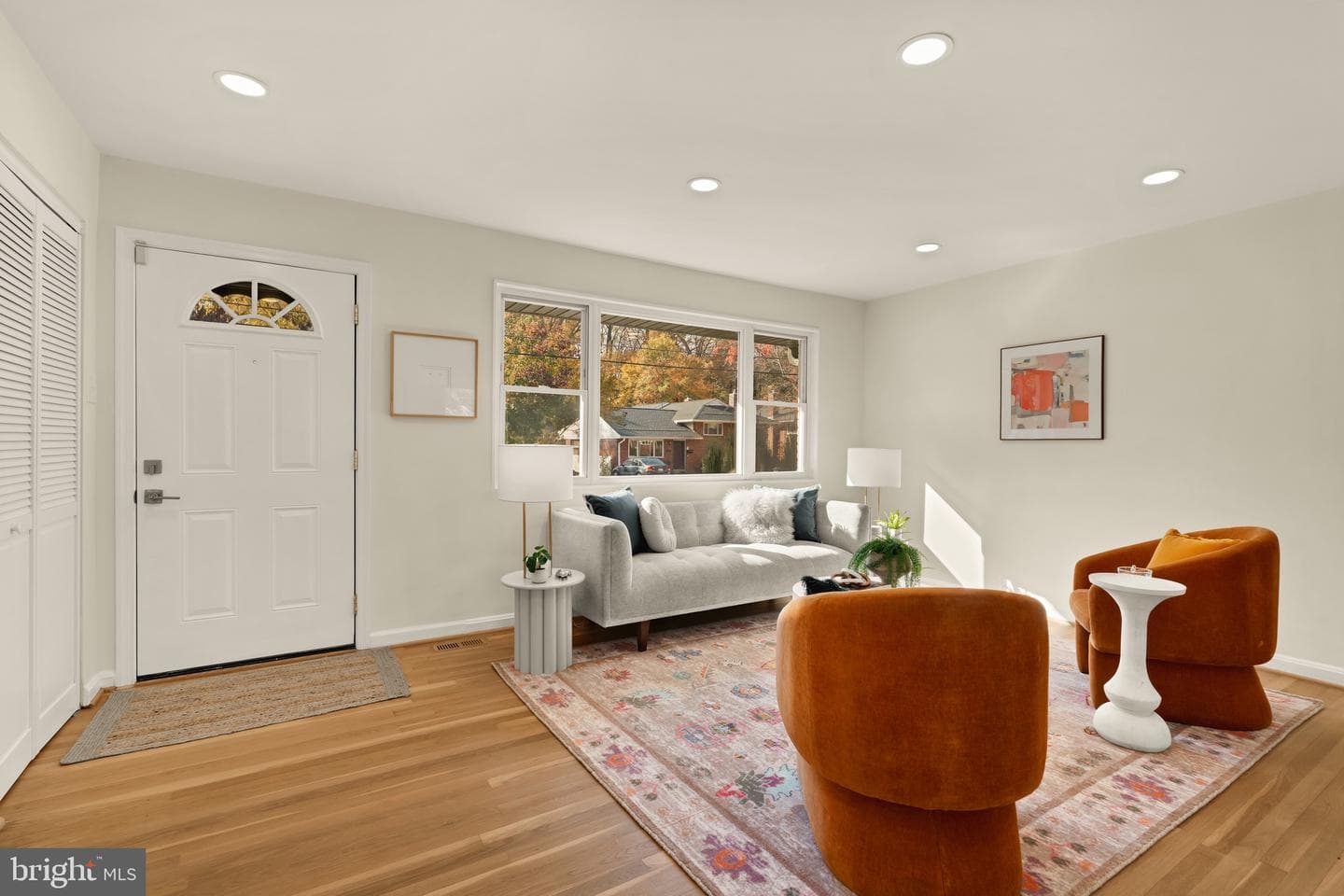 10223 Leslie Street photo 6