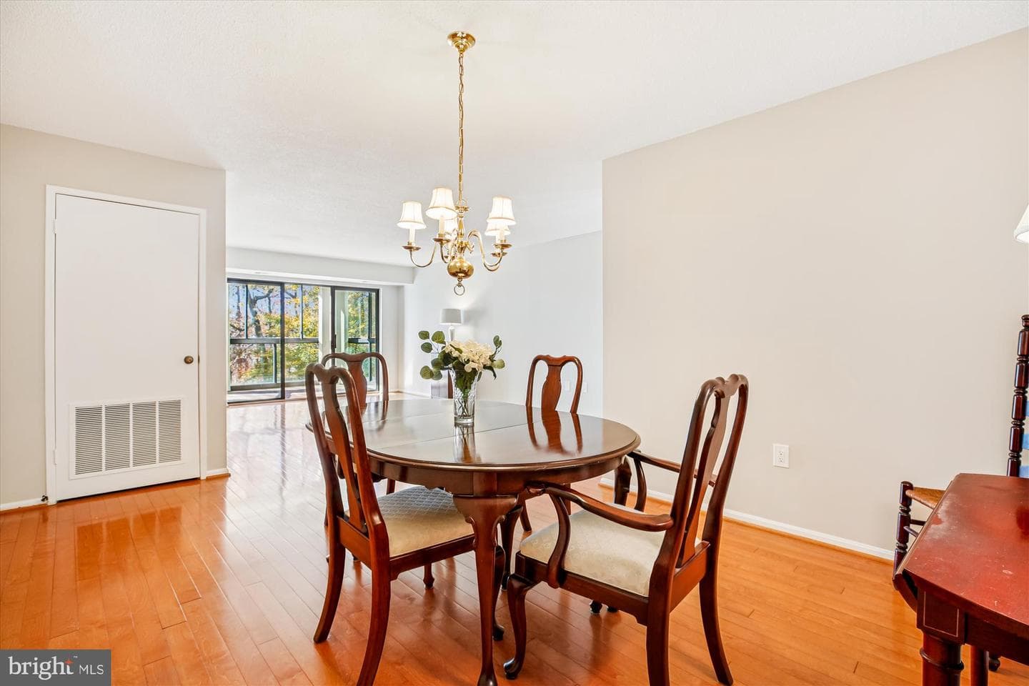 15115 Interlachen Drive #3-308 photo 8