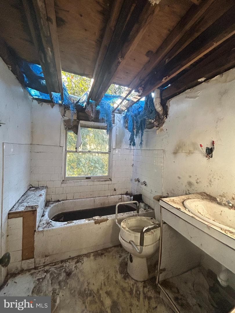 15325 Holly Grove Road photo 23