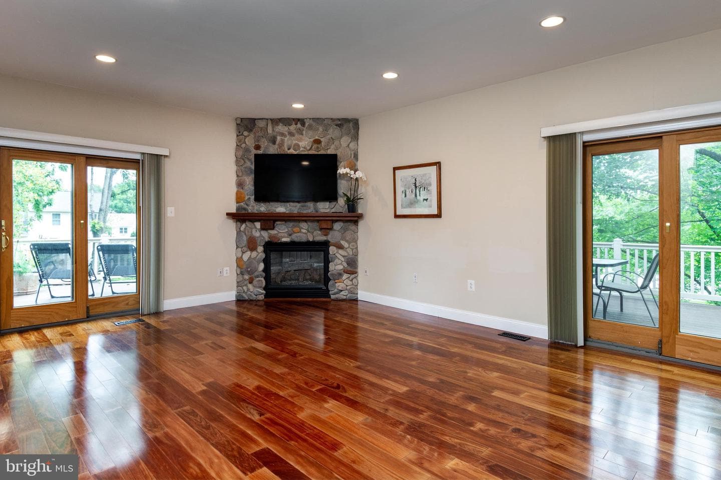 24515 Ridge Road photo 14