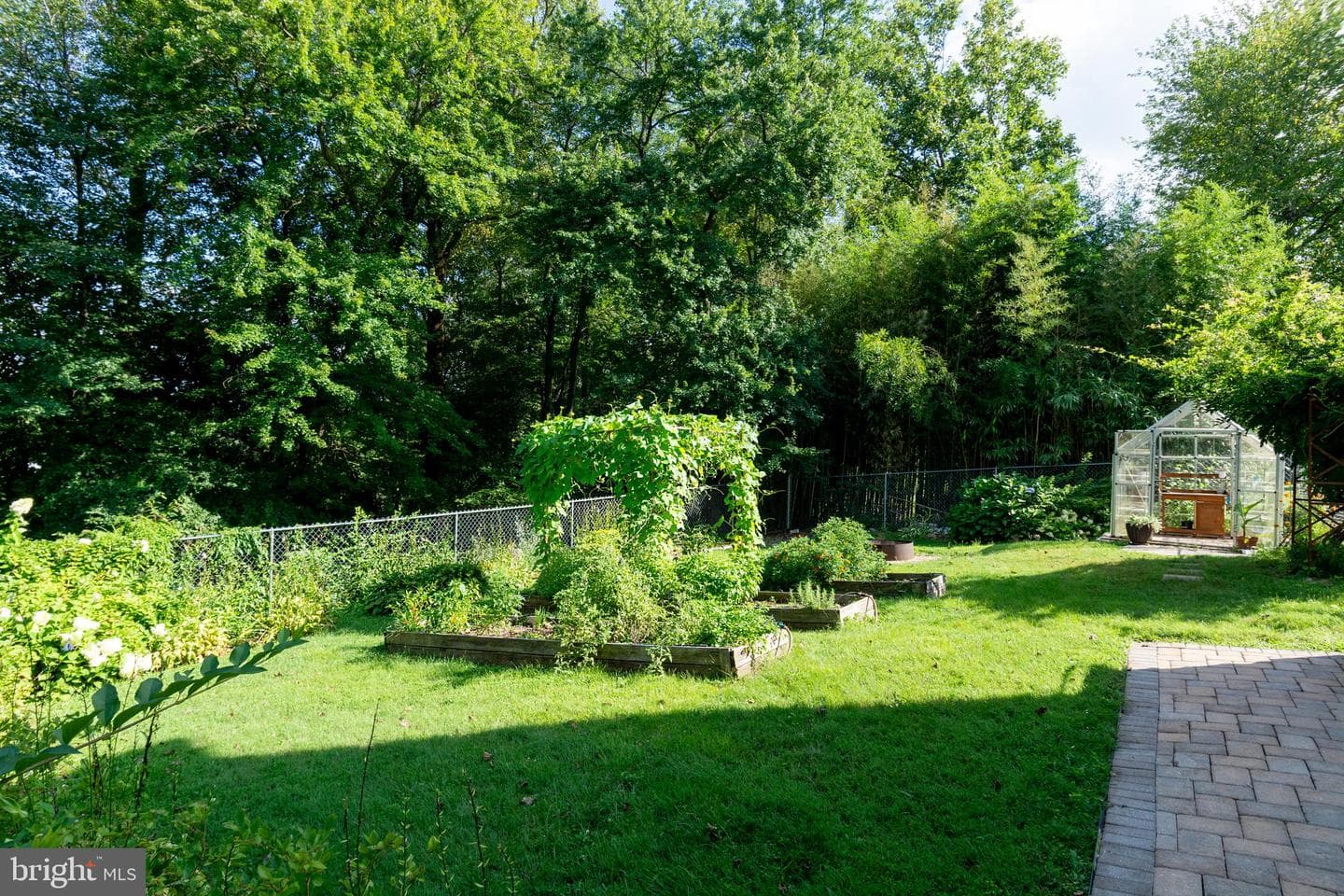 24515 Ridge Road photo 48