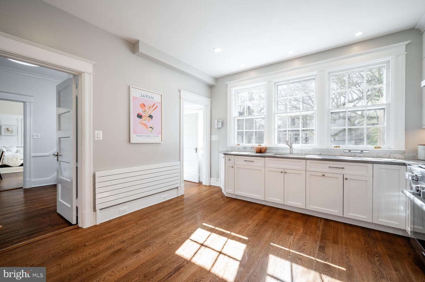 28 W Irving Street photo 19