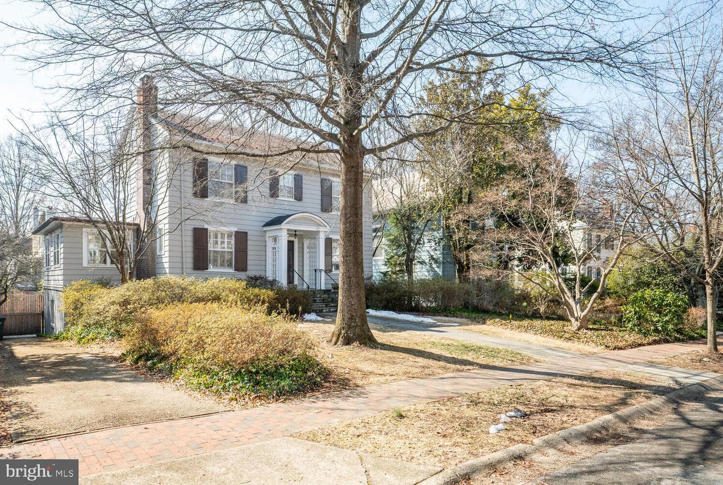 28 W Irving Street photo 2