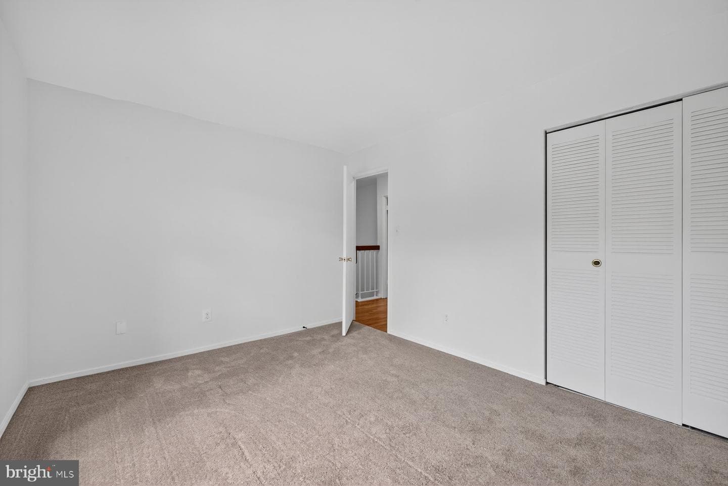 9625 Shadow Oak Drive photo 20