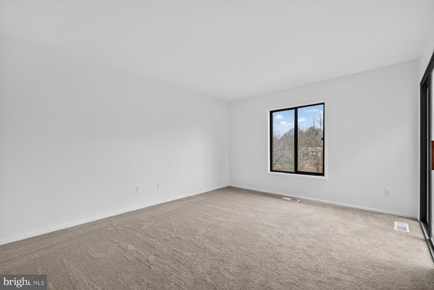 9625 Shadow Oak Drive photo 23