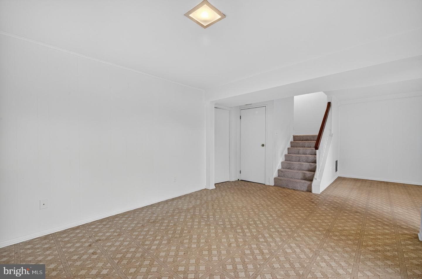 9625 Shadow Oak Drive photo 33