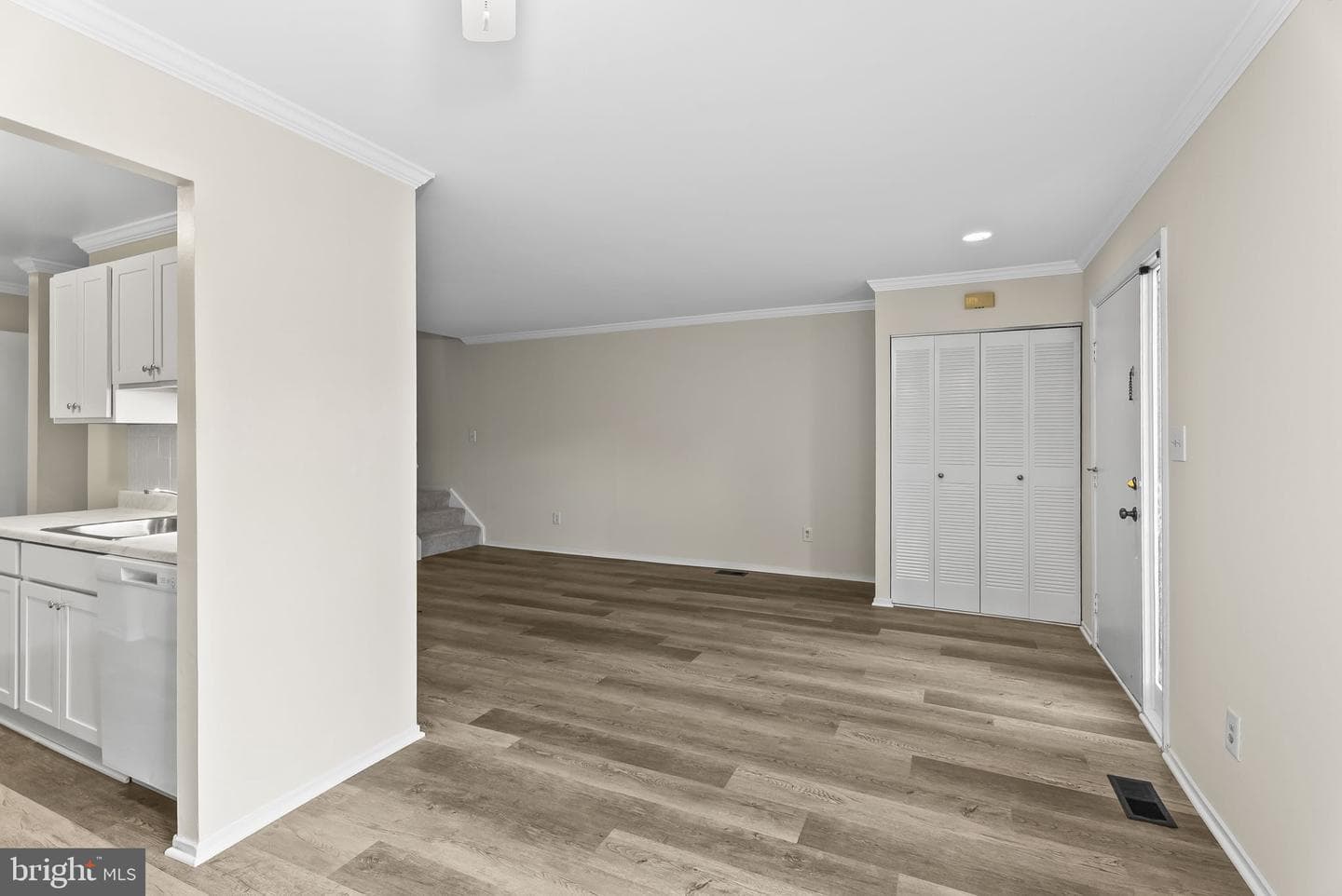 9413 Penshurst Court photo 12