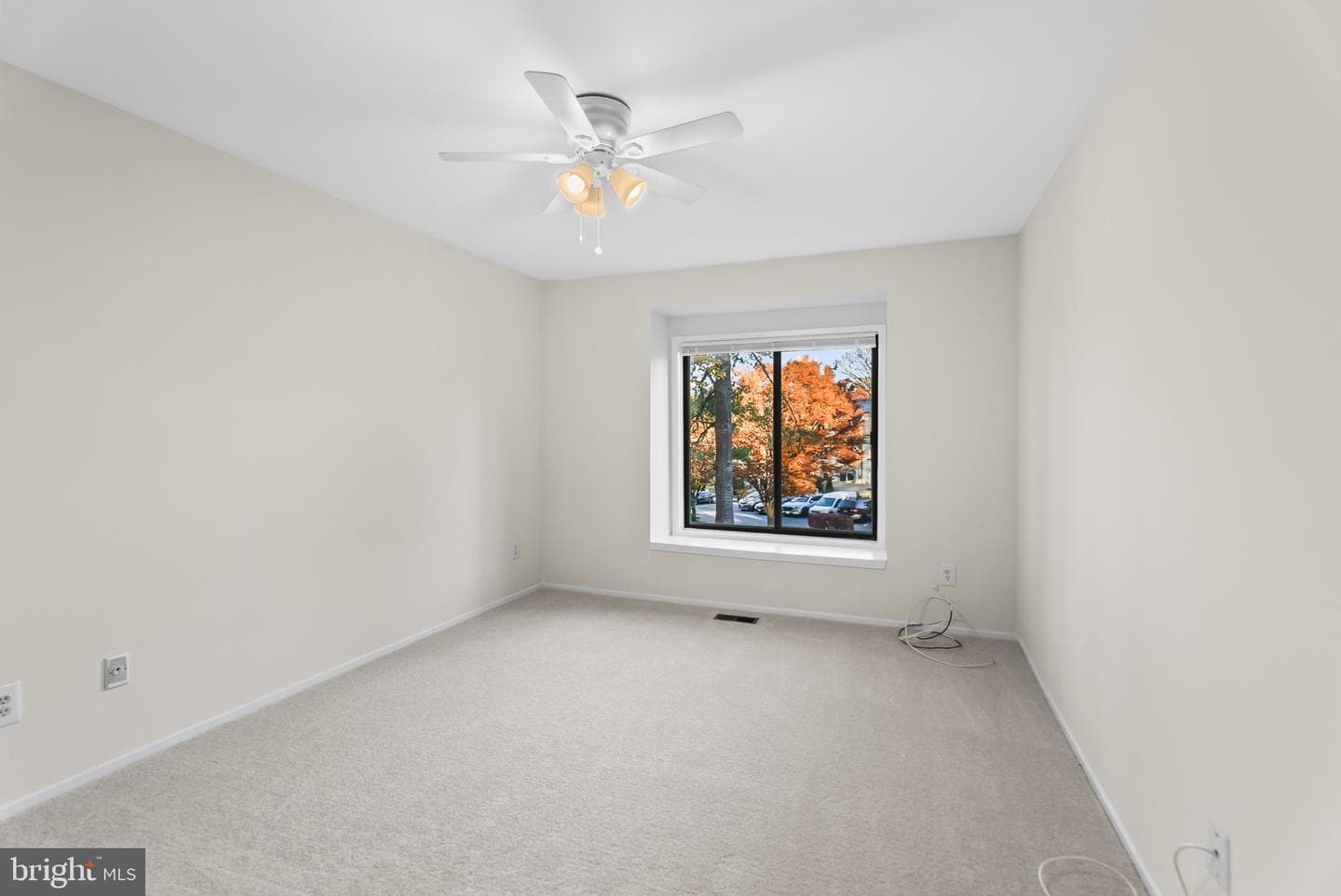 9413 Penshurst Court photo 18