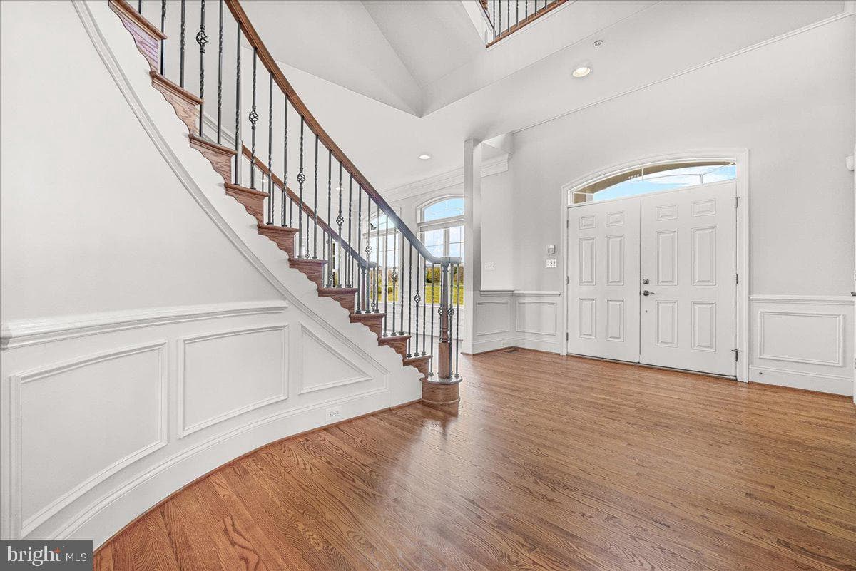 15841 Seneca Run Court photo 10