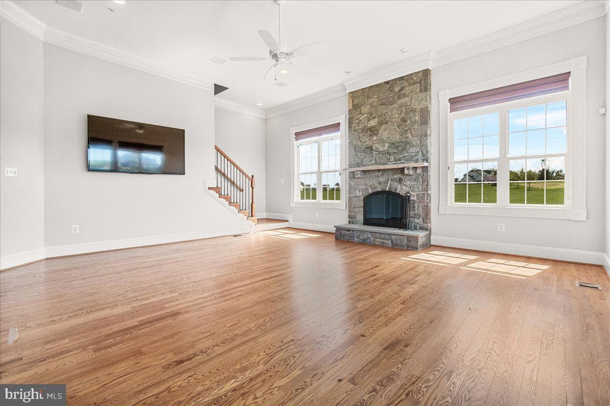 15841 Seneca Run Court photo 20