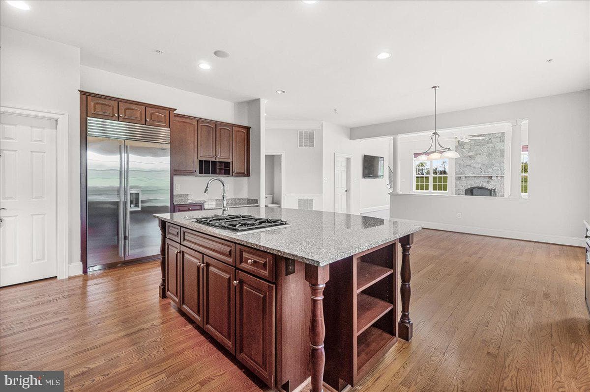 15841 Seneca Run Court photo 27
