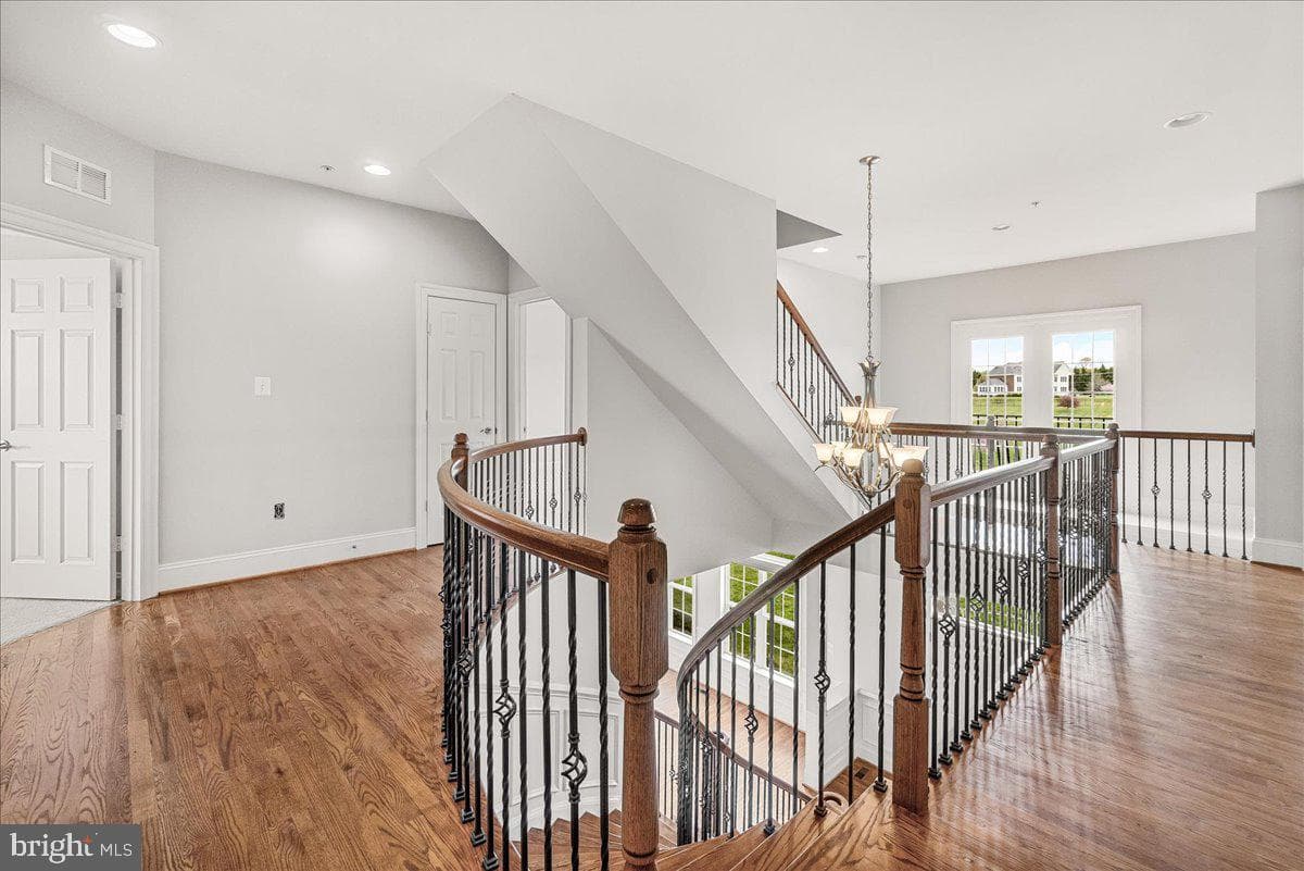 15841 Seneca Run Court photo 33