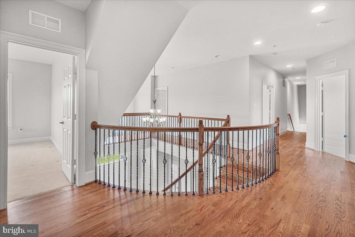 15841 Seneca Run Court photo 35