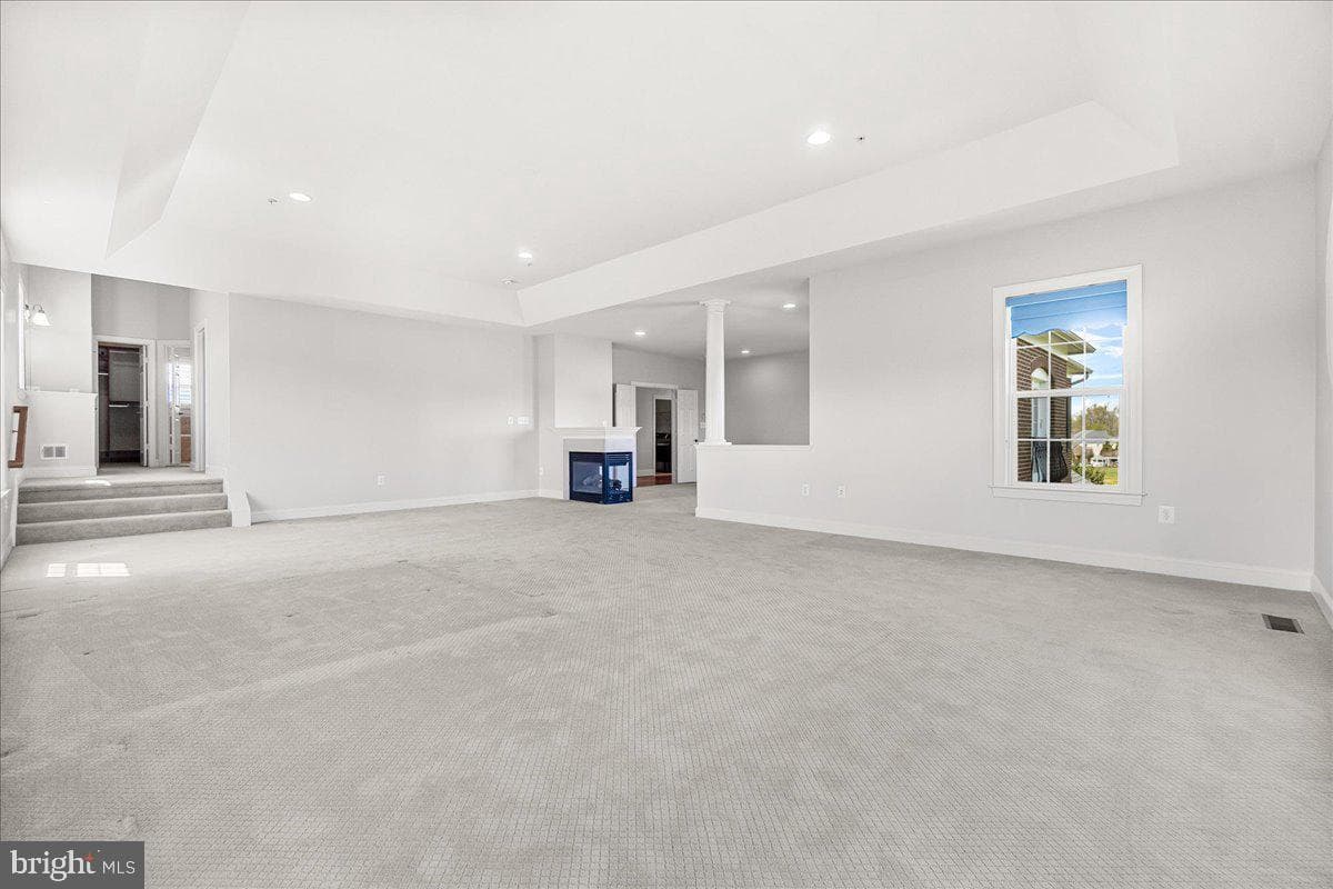 15841 Seneca Run Court photo 39