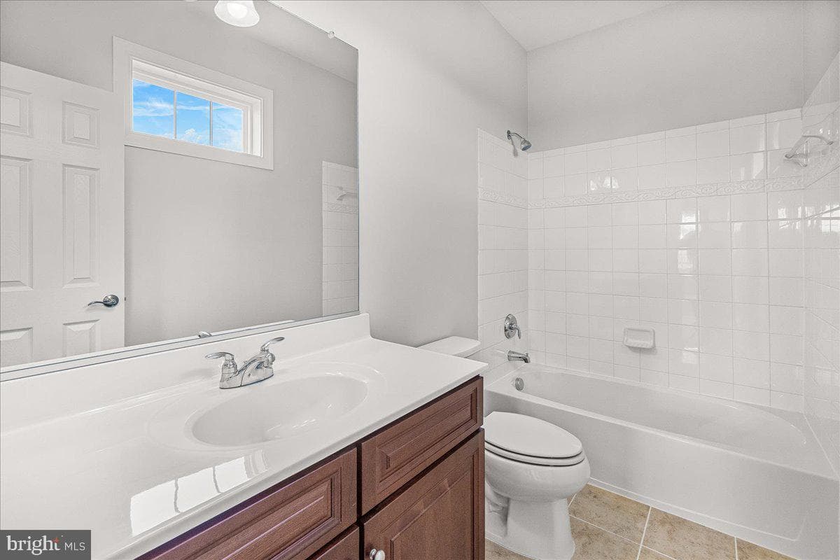 15841 Seneca Run Court photo 52