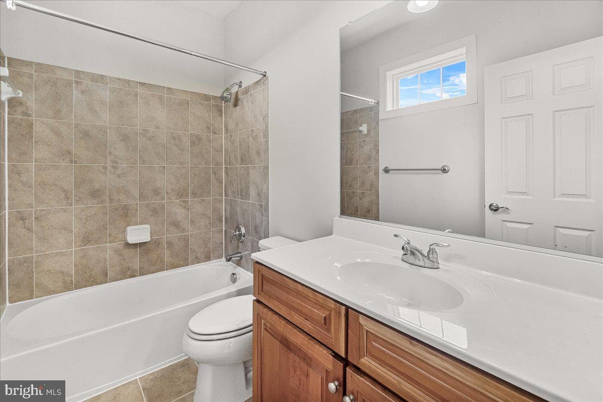 15841 Seneca Run Court photo 60