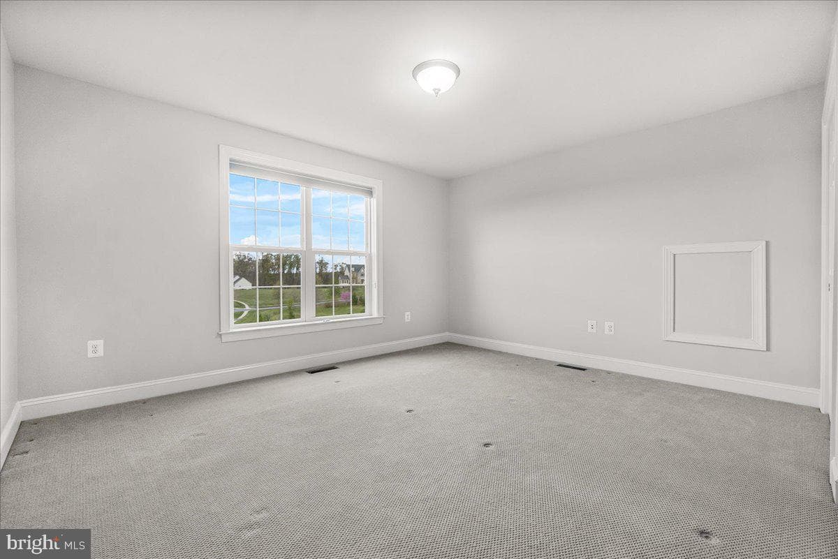 15841 Seneca Run Court photo 63