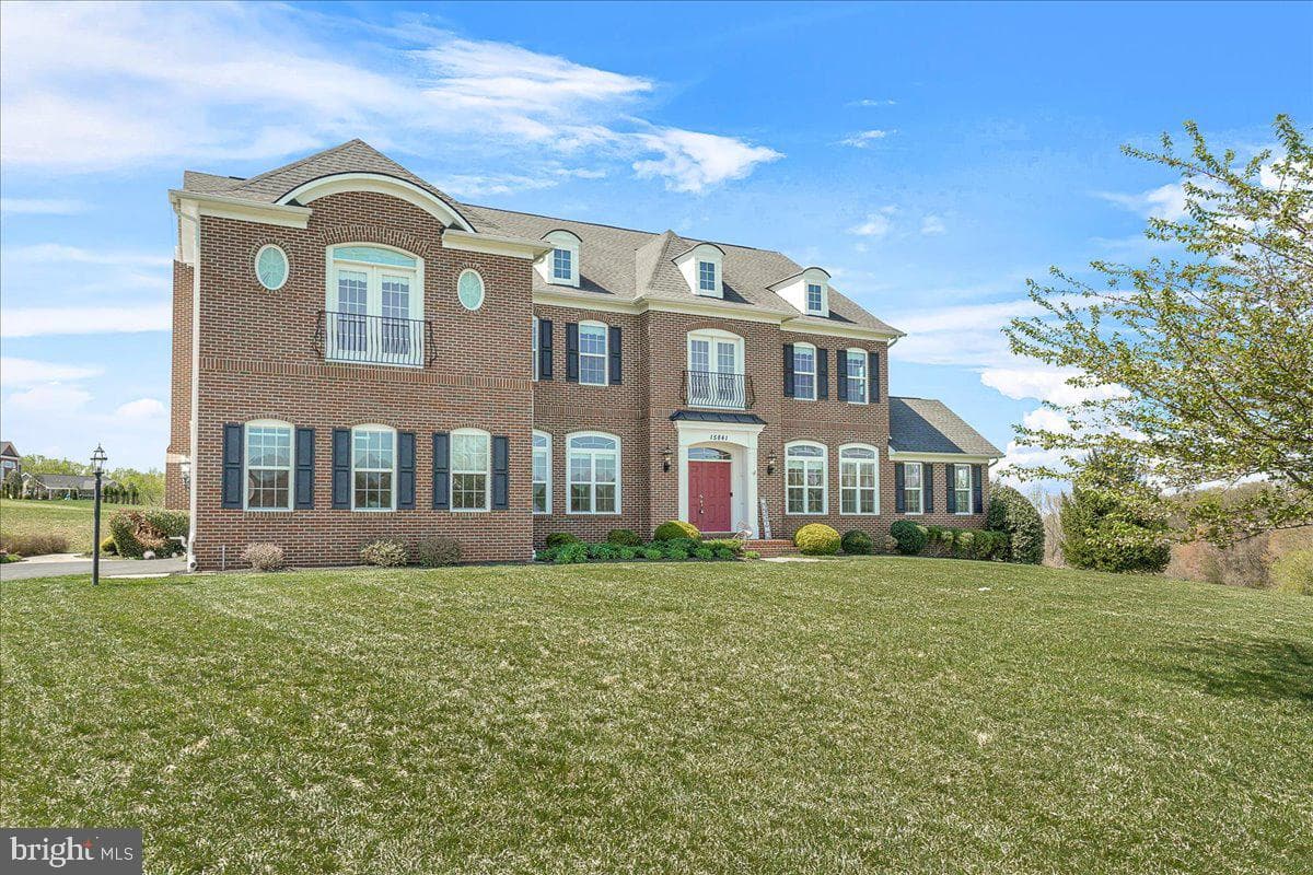 15841 Seneca Run Court photo 8